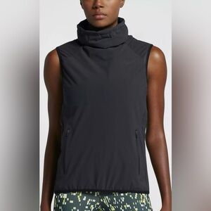 Nike Womens Aerolayer Funnel-Neck Training Waterproof Vest In Black Size S